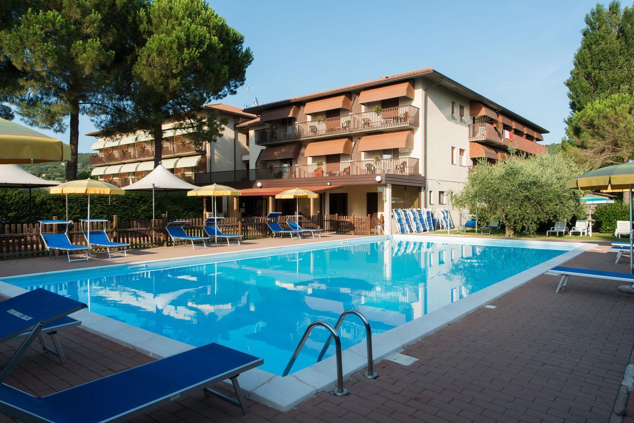 Hotel Torricella Magione Extérieur photo